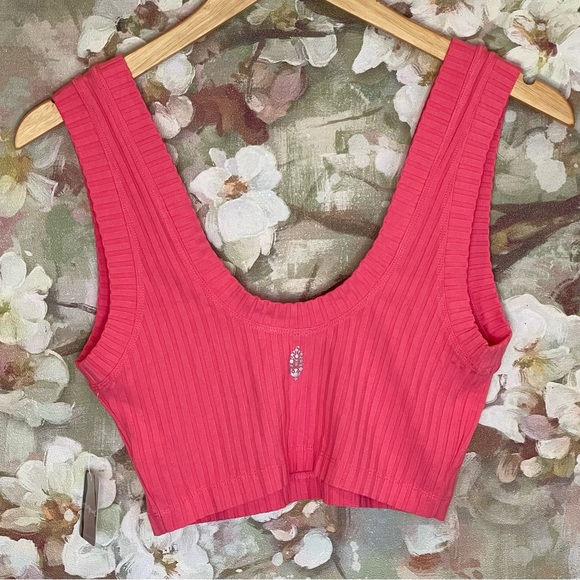 NWT!$38•Free People Movement•Cropped Tank Top•XS - Picture 3 of 7